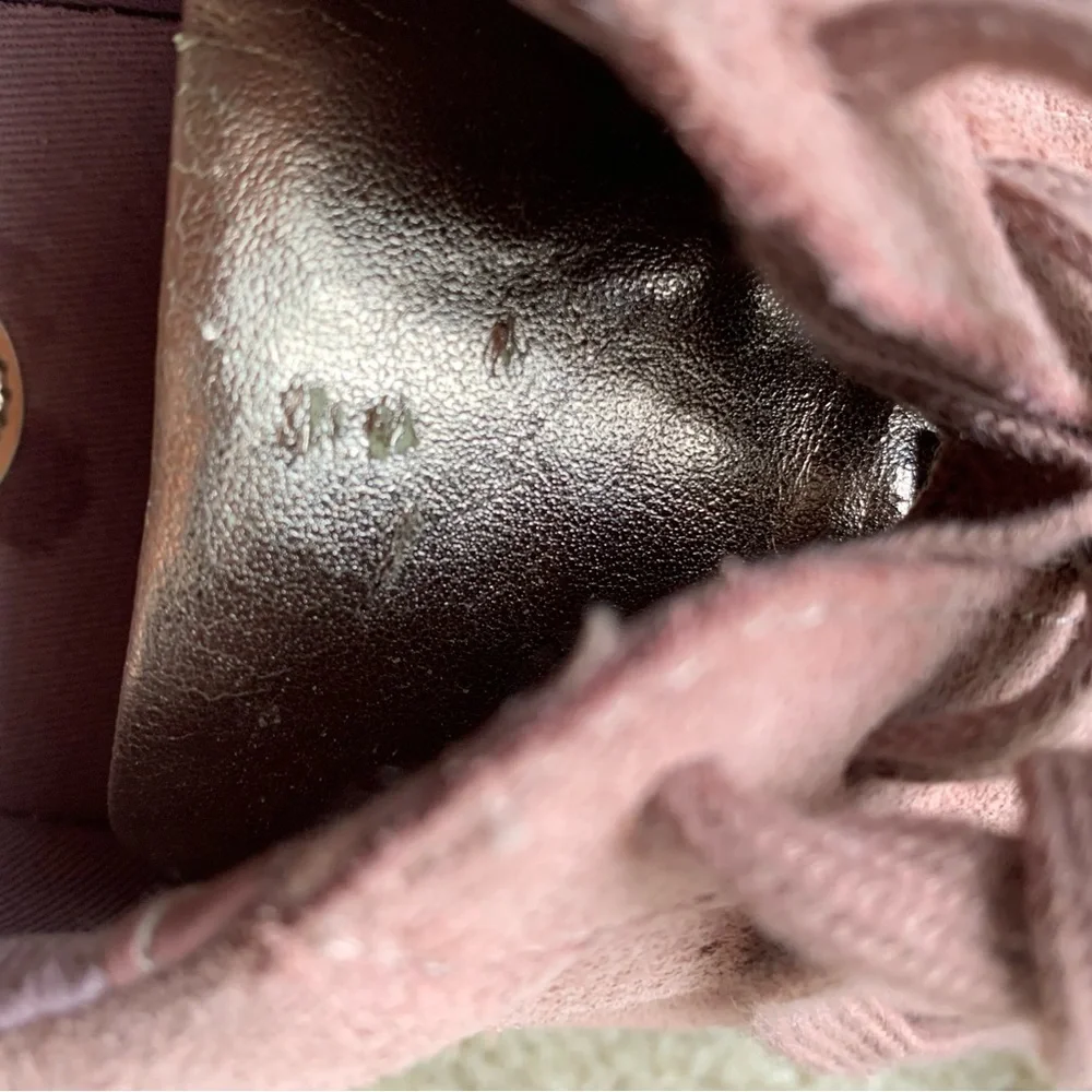MICHAEL KORS. Rose suede and yellow gold sneakers.‎ White soles. 10M. Lea…
